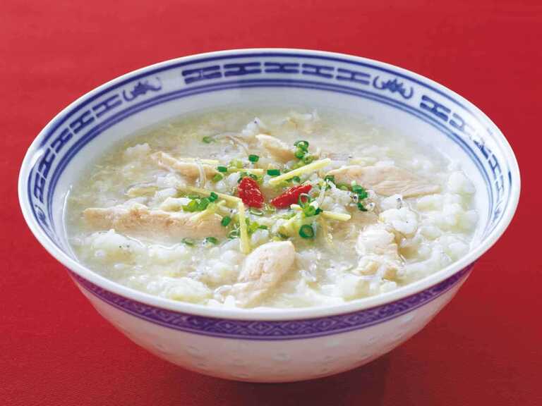鶏ささ身と卵の中華粥