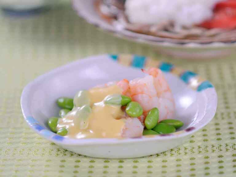えびとえだ豆の白みそソース