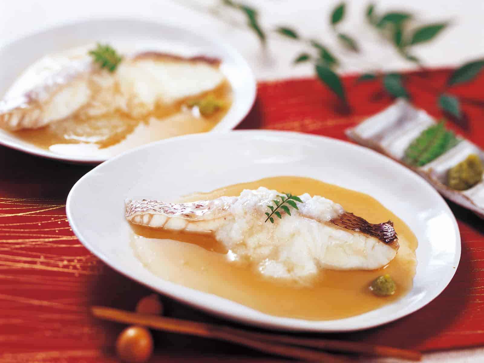 鯛のとろろ蒸し