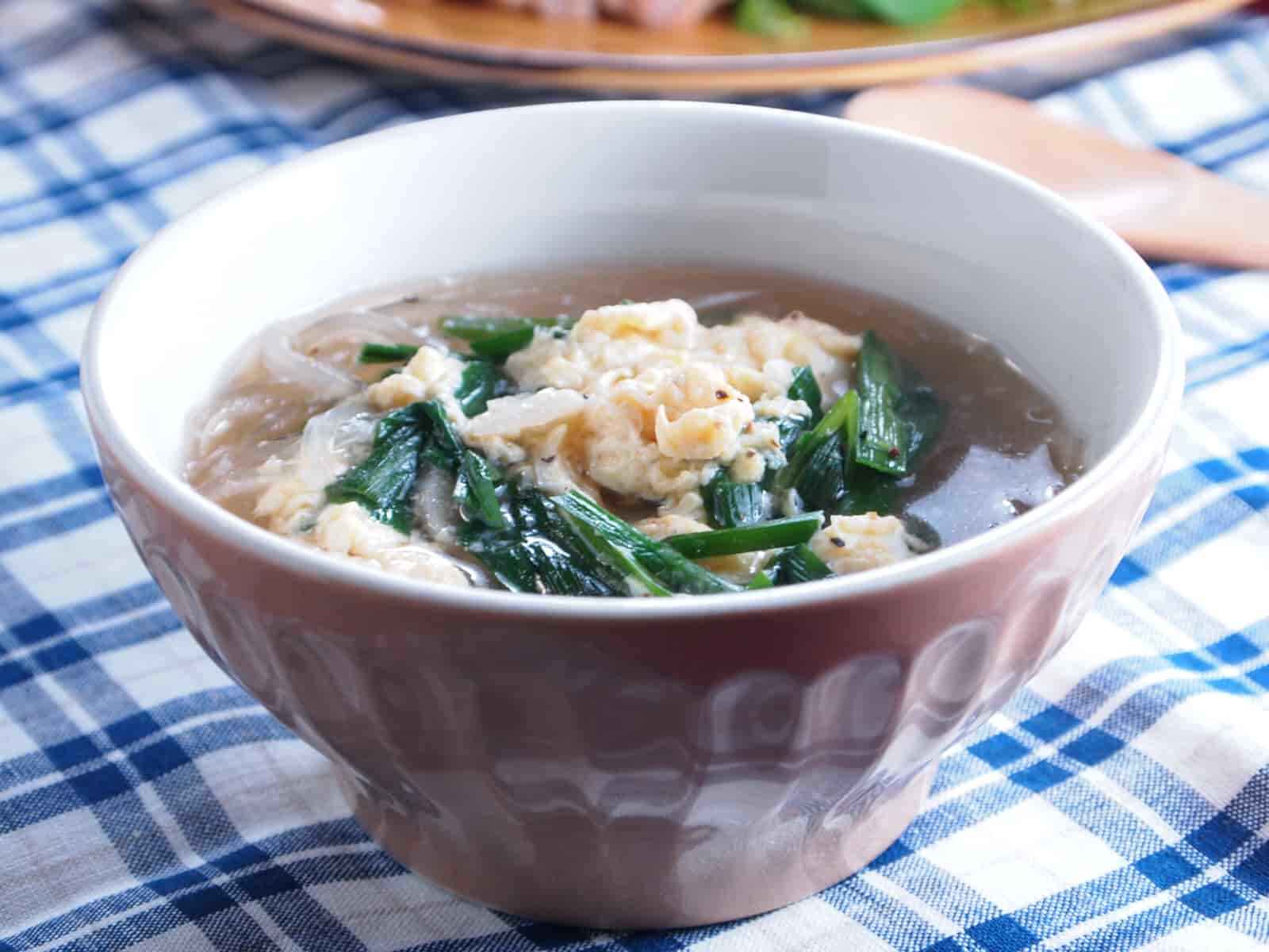  春雨とにらの塩こうじスープ