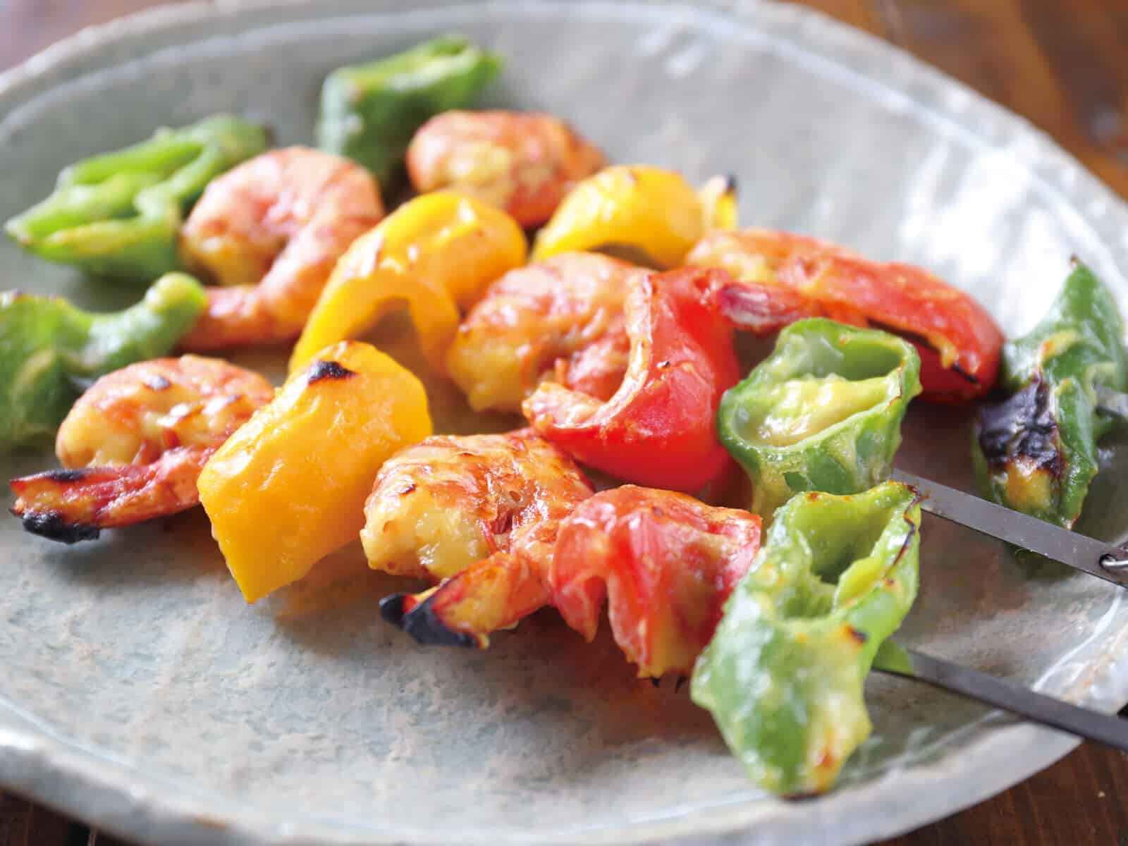 西京えびと夏野菜の串焼き