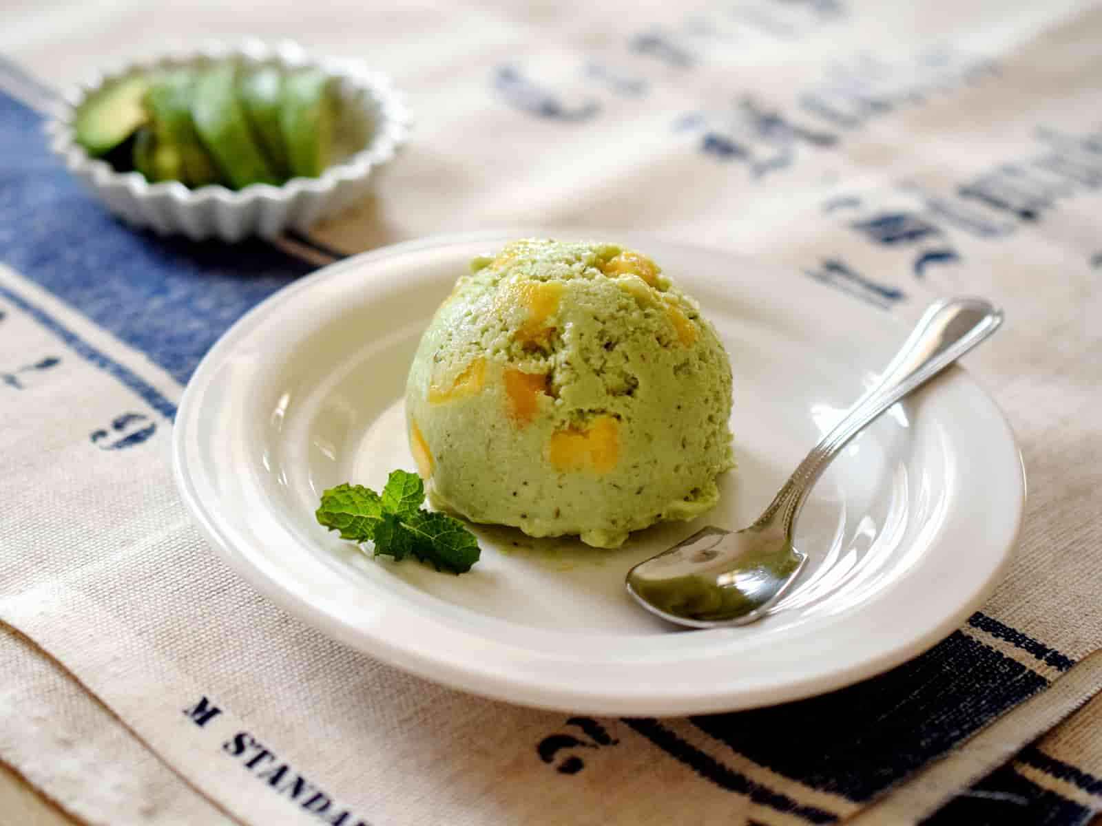 豆腐とアボカドのアイスクリーム