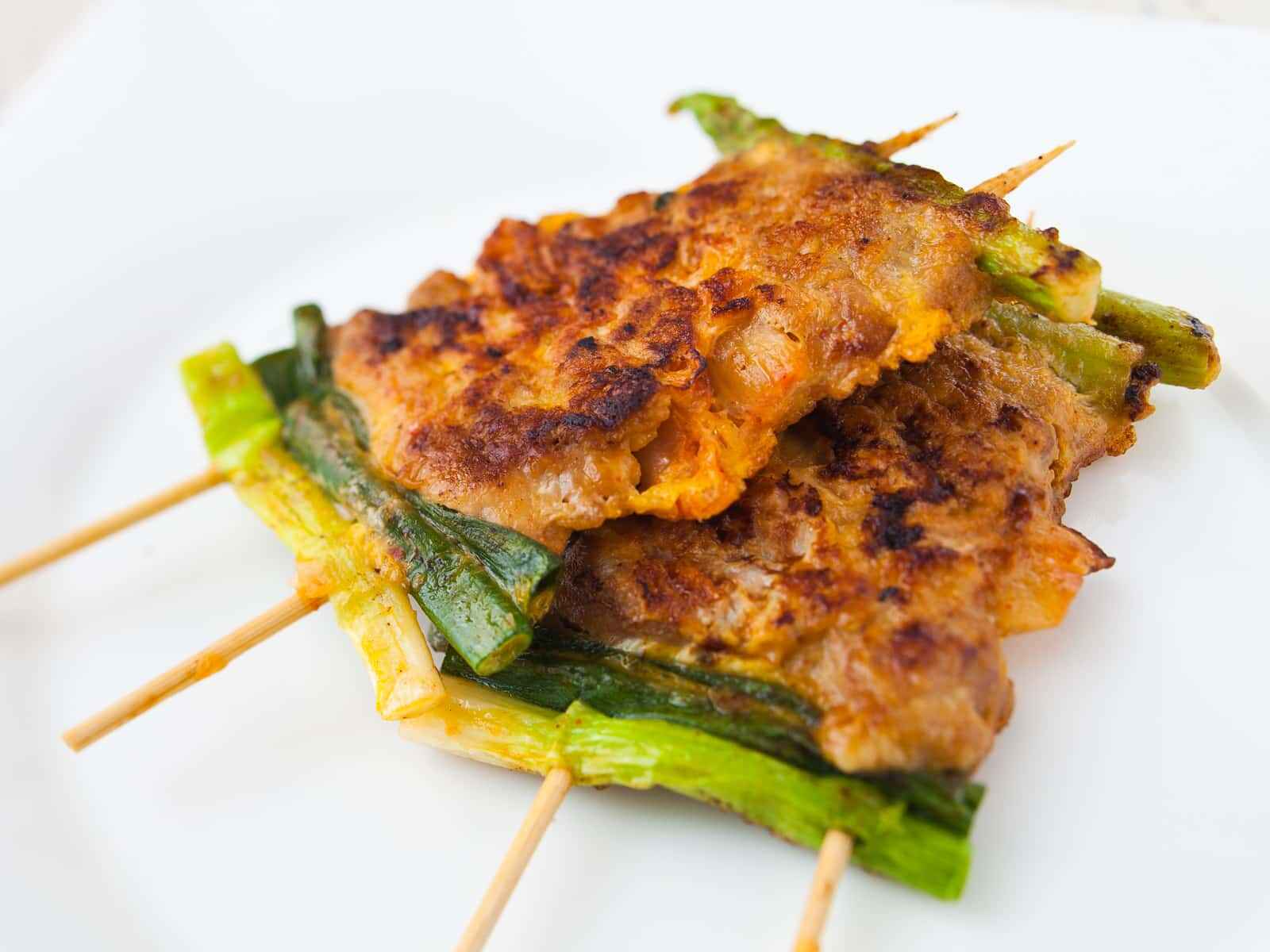 キムチと野菜の豚串焼き