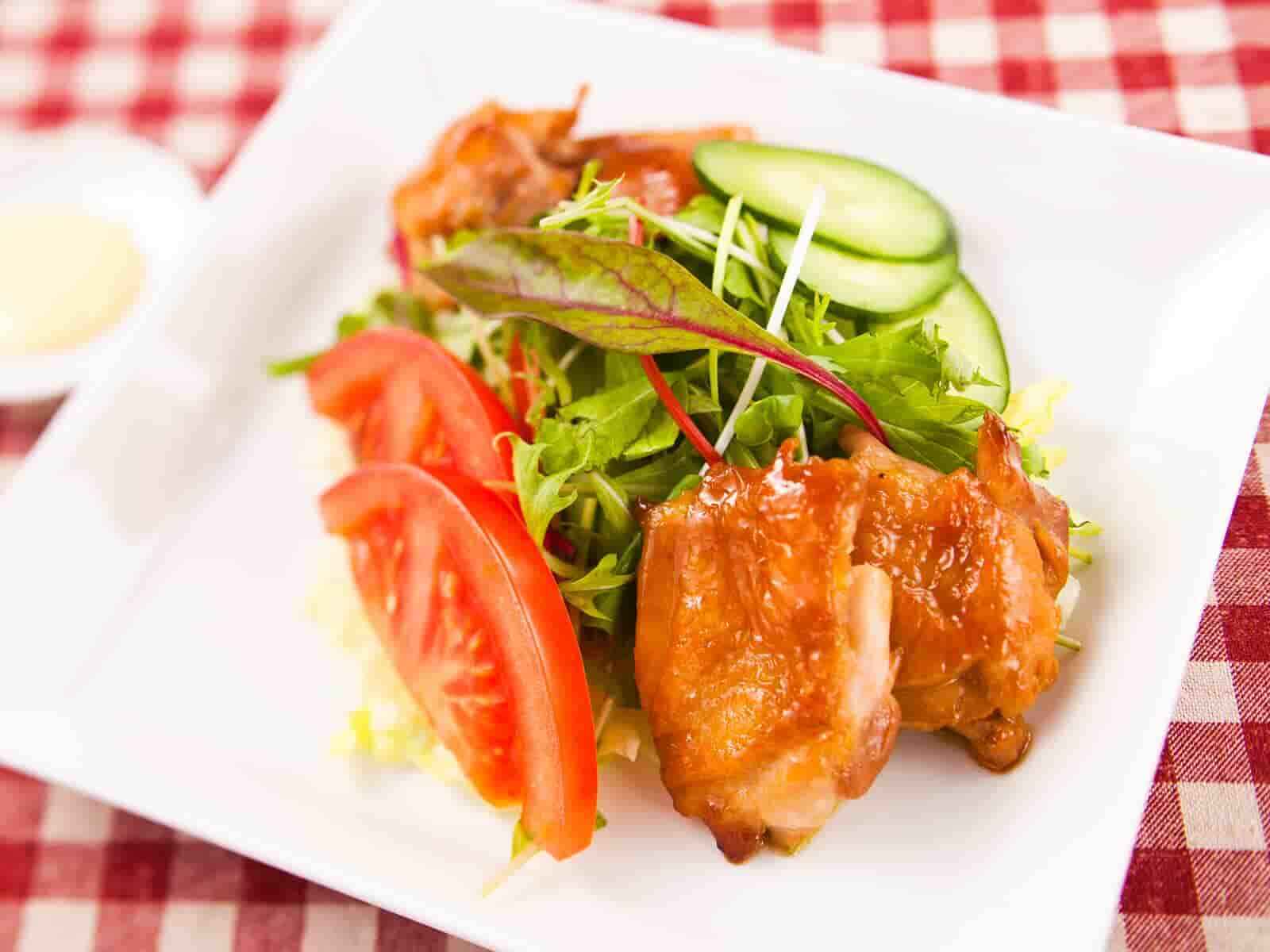 照り焼きチキン サラダ添え