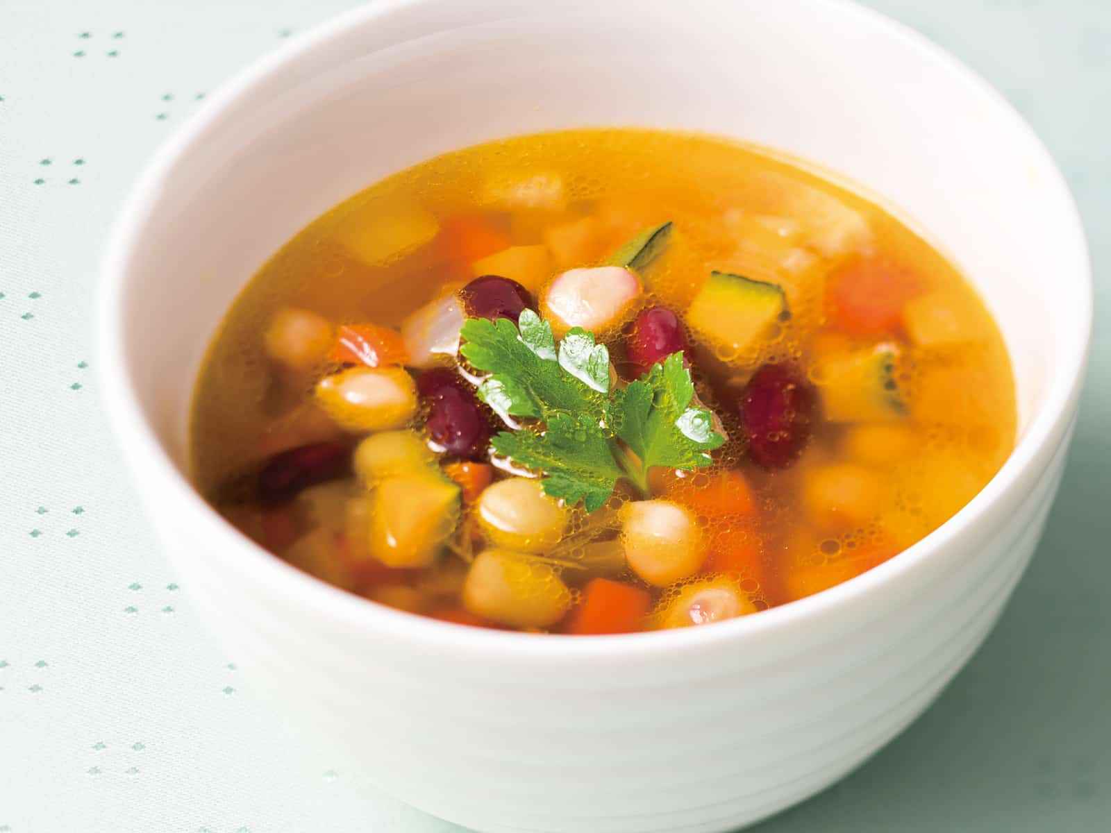 コロコロ野菜とお豆のスープ