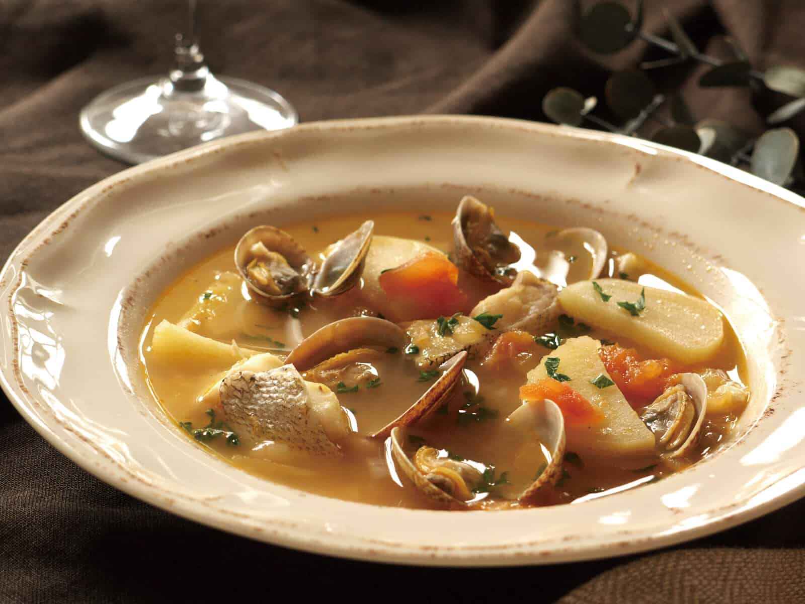 ブイヤベース風魚貝のスープレシピ
