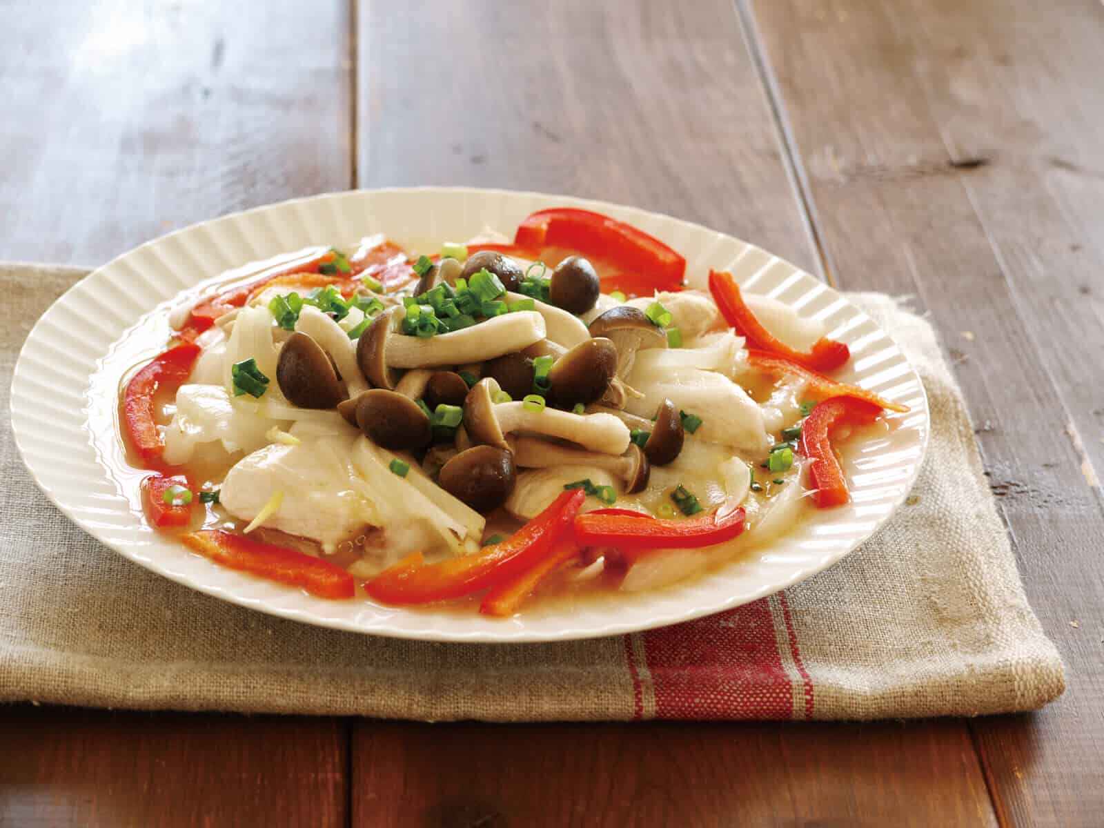 鶏肉と野菜のもち入りレンジ蒸し