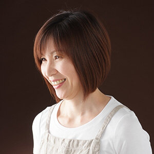 川上　マユミ